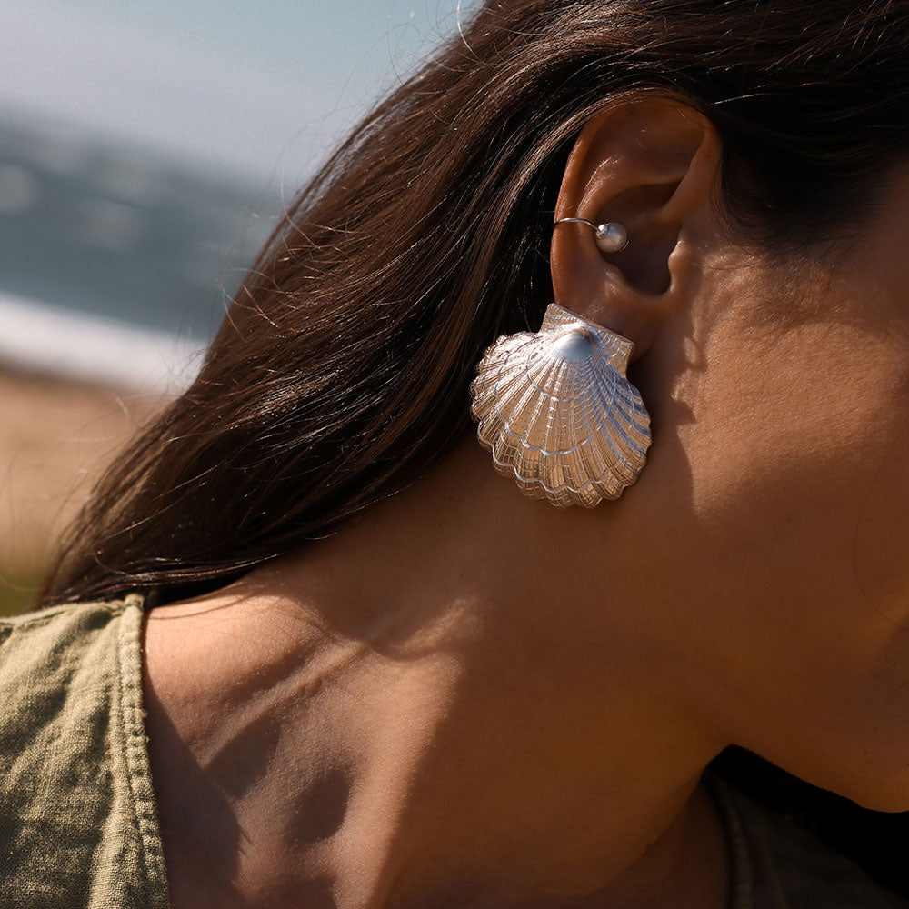 Olivia Silver Earrings Seashell