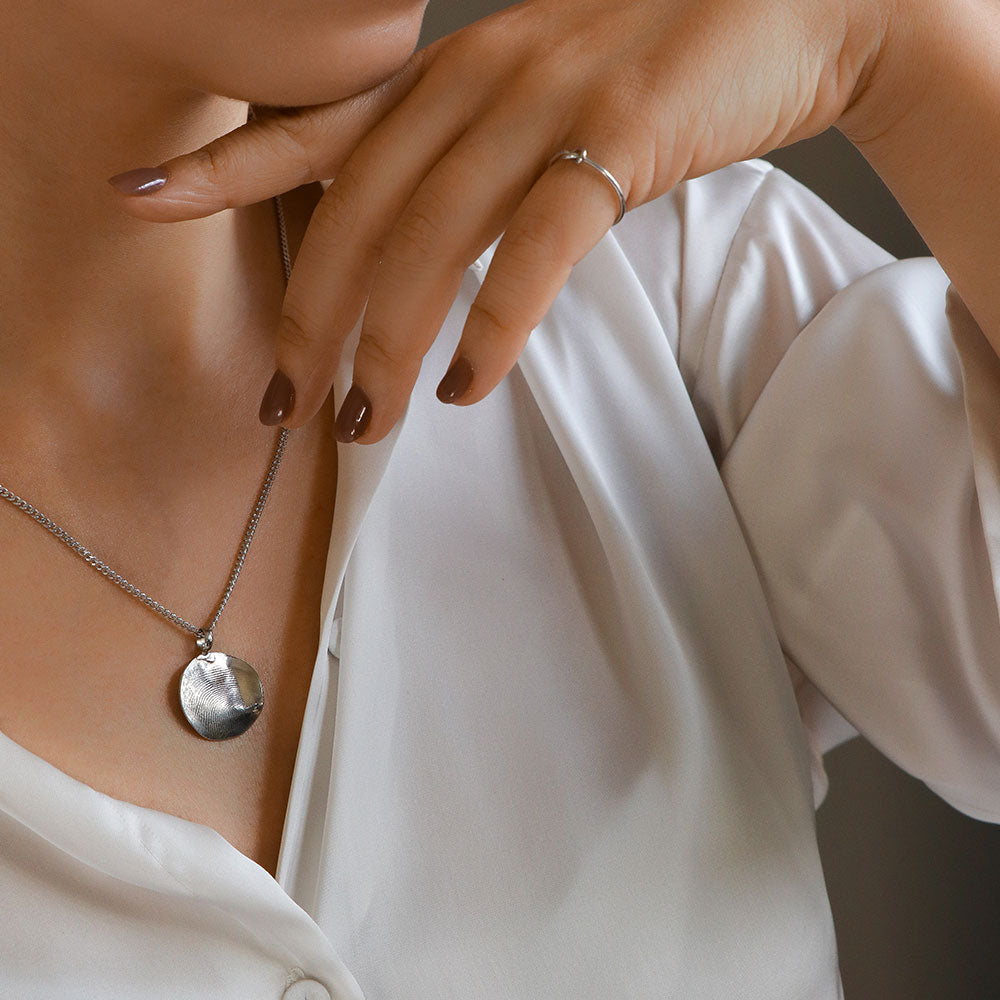 mel jewel bespoke silver necklace fingerprint pendant medalha impressão digital em prata marca portuguesa